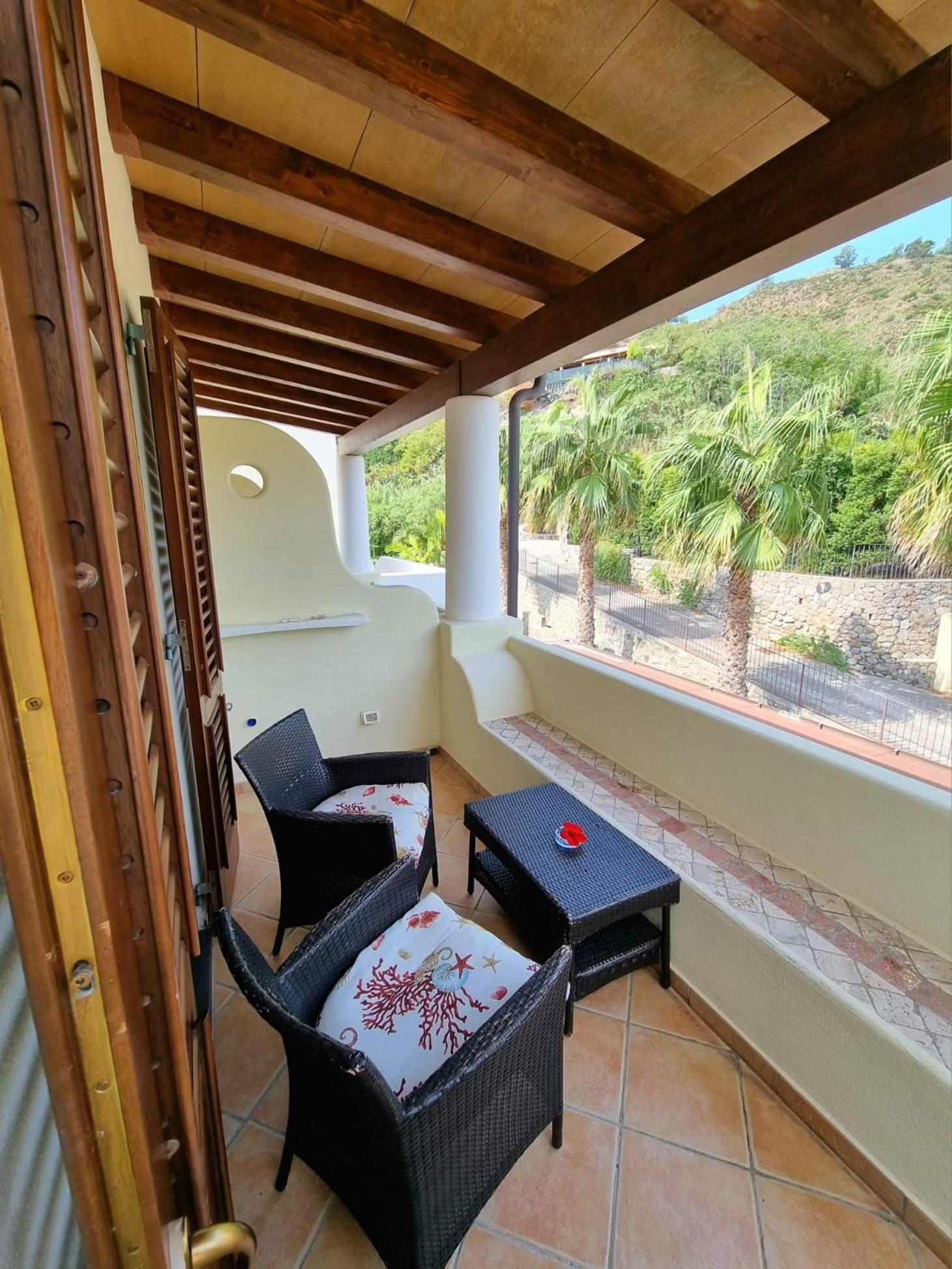 Borgo Eolie Hotel
