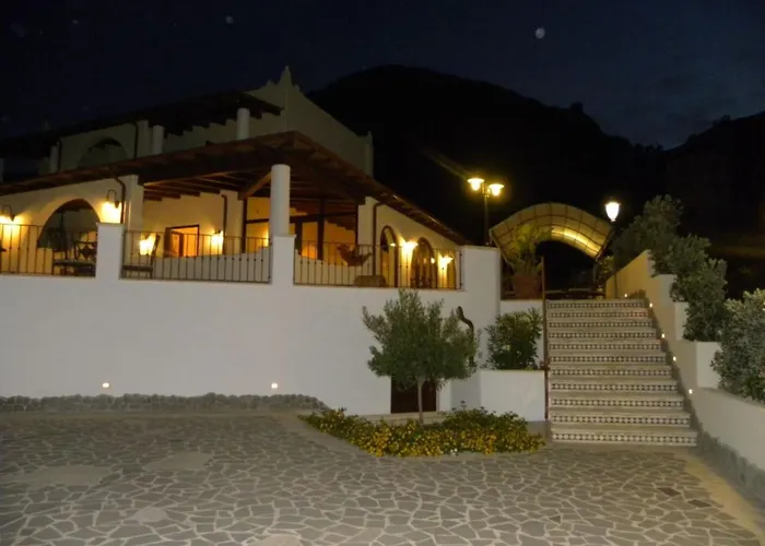 Hotel Borgo Eolie